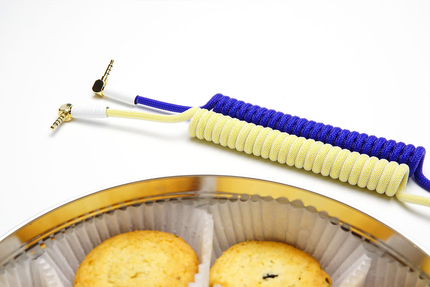 (TRRS) Sewing Tin Cables